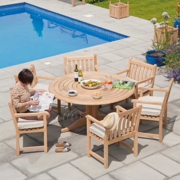 Roble Broadfield 1.45m Round 6 Seater Dining Set