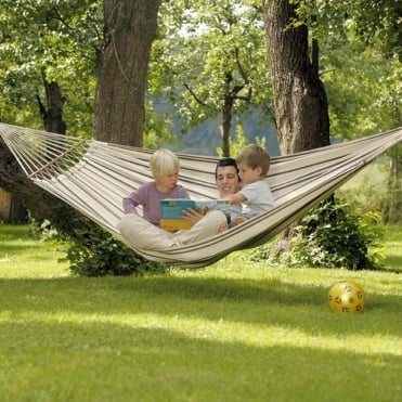 Brasilia Hammock with Spreader Bar Large