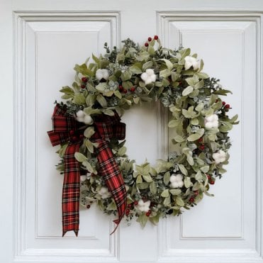 Eucalyptus Berry 26" Wreath With Ribbon