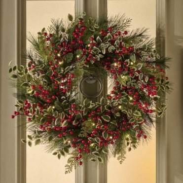 Hollyberry 26" Wreath With Warm White LEDs