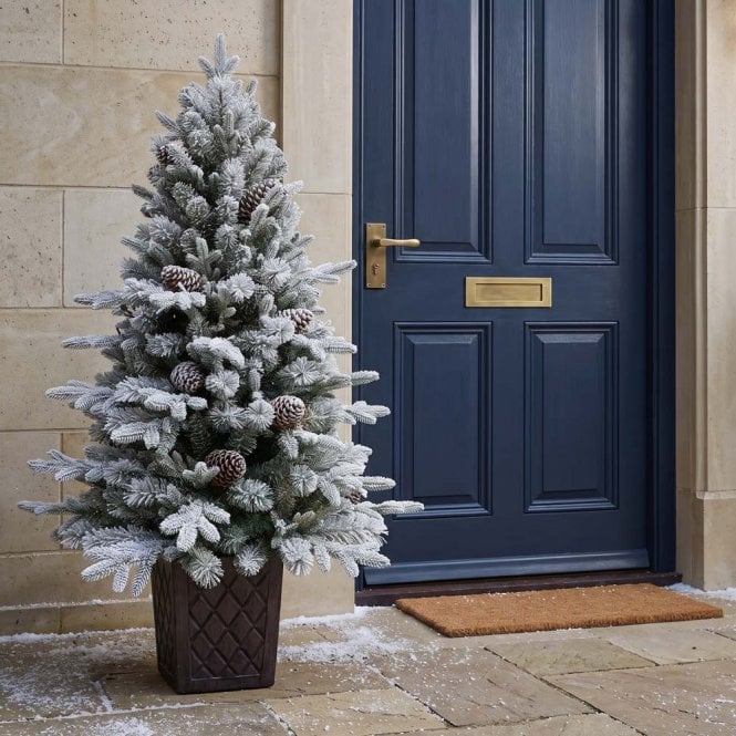 BOSK Snowy Winterfold Fir 4.5ft Christmas Tree with Warm White LEDs