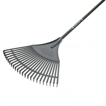 Evergreen Plastic Leaf Rake