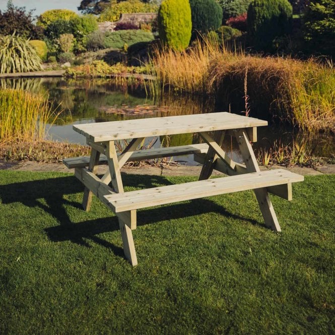 Churnet Valley Traditional Picnic Table - 139.5cm