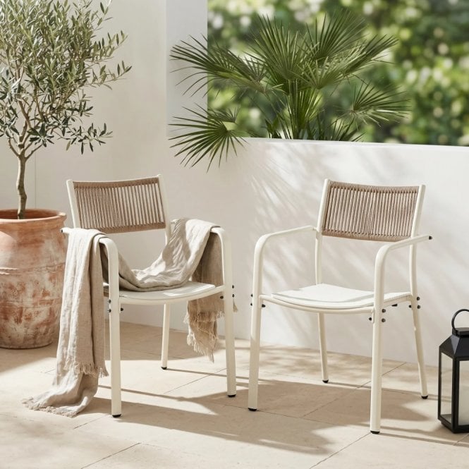 Core Rope Round Plastic Bistro Set