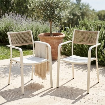Rope Square Plastic Bistro Set
