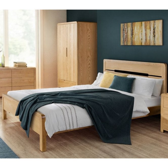 Julian Bowen Curve Oak Double Bed