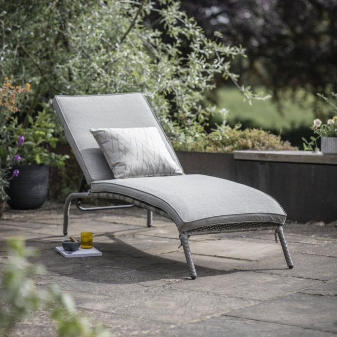 LG Outdoor Monte Carlo Sunlounger