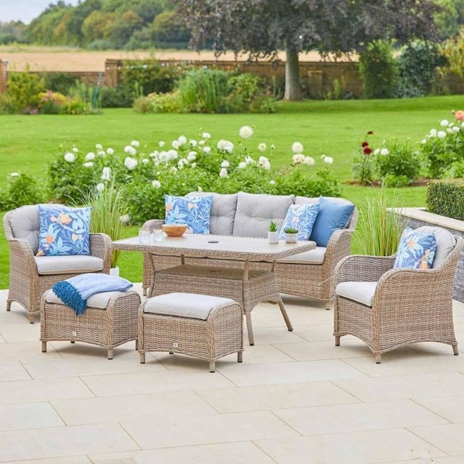 LG Outdoor St Tropez Lounge Dining Set