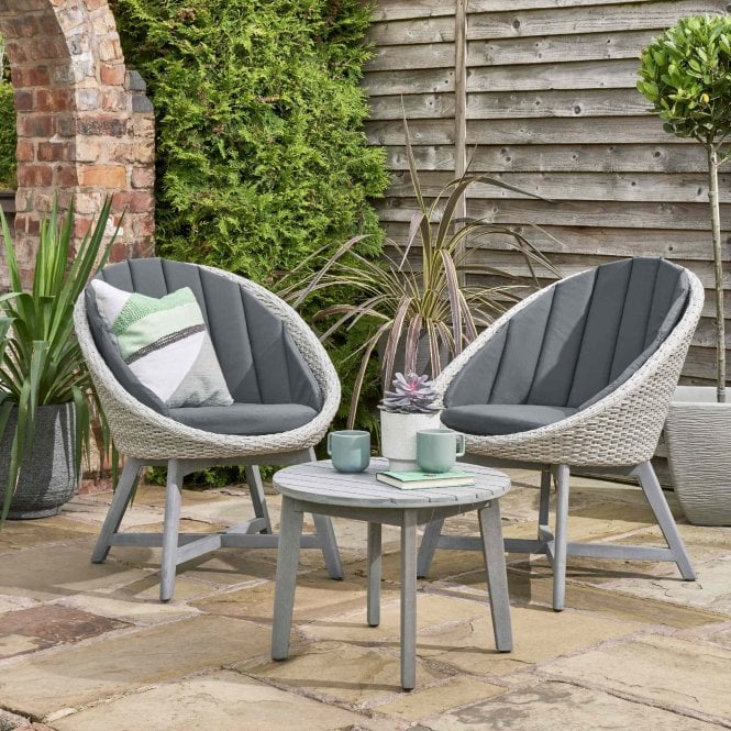 Norfolk Leisure Chedworth Curved Bistro Set