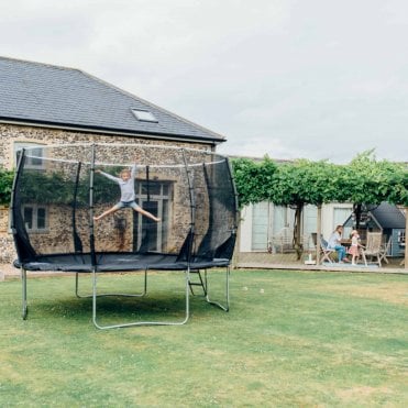 Magnitude Trampoline & Enclosure 12ft
