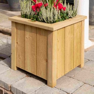 Signature Heritage Square Planter
