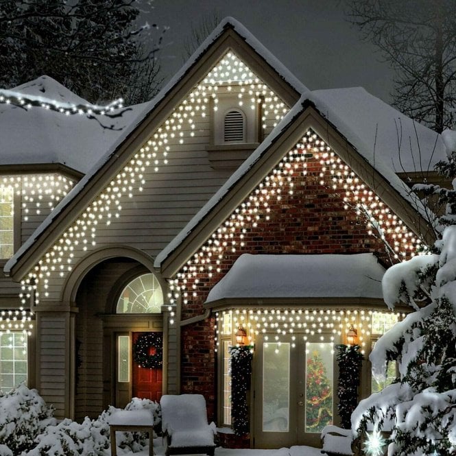 SnowTime 600 LEDs Multi-Function Icicle Lights With Timer - Warm White