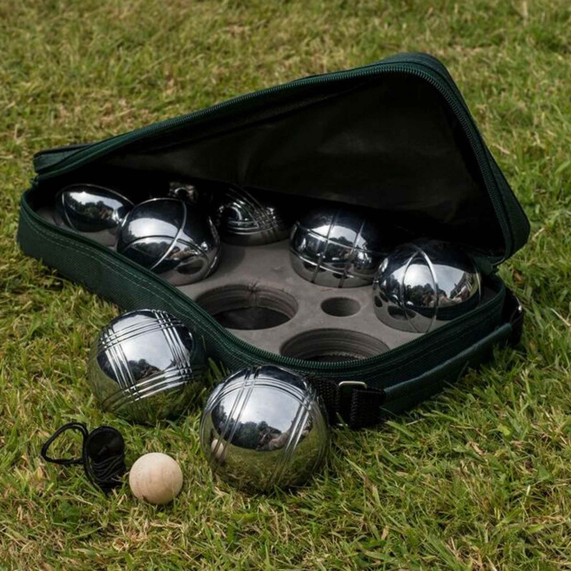 Kikkerland Jeu De Boules De Jardin Mini - Set Pétanque 6 Boules + Cochonnet - Version Compacte Acier Gris