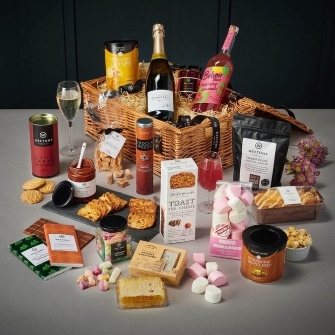 Weetons The Christmas Hamper